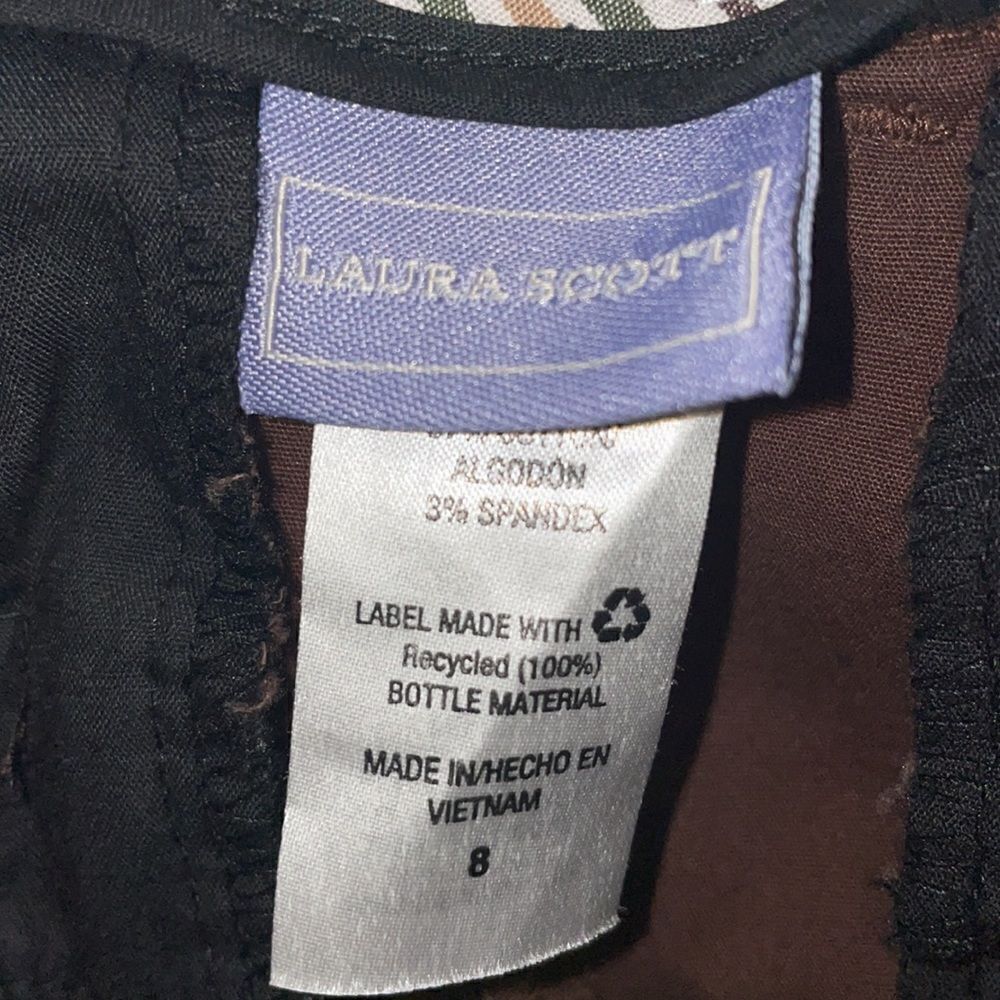 Laura Scott capri pants - Picture 9 of 9